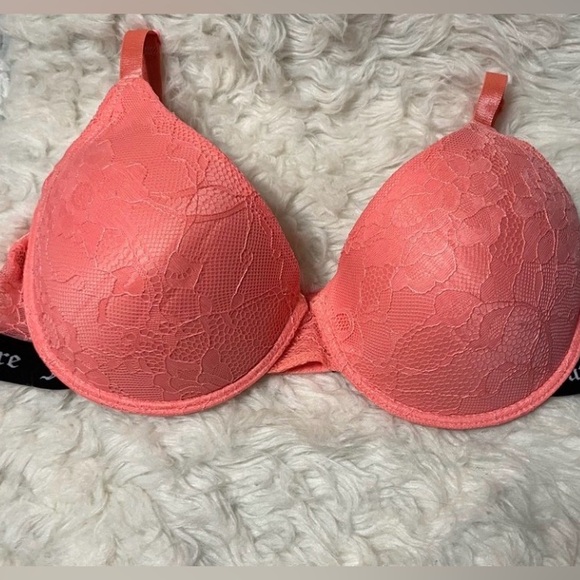 Juicy Couture Coral and Black 38DD padded push-up lace bra. - Picture 2 of 7